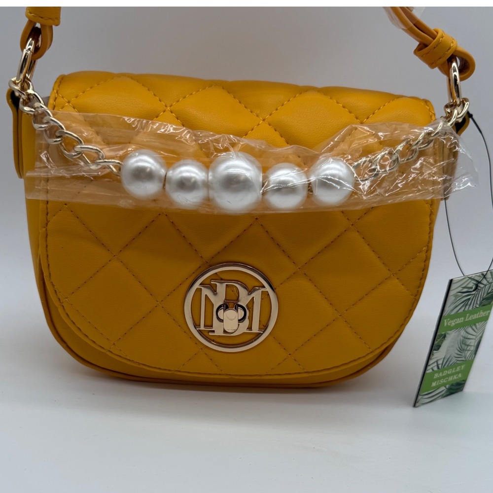 Badgley Mischka Yellow Quilted Vegan Leather Chloe Pearl Shoulder Bag $129 - Picture 10 of 12